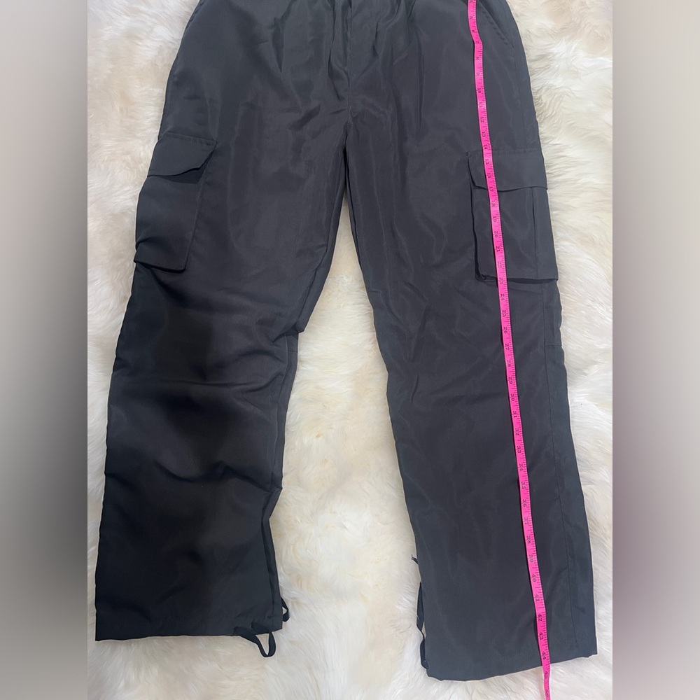 Men’s dark gray/black cargo style pants size xxl new without tags